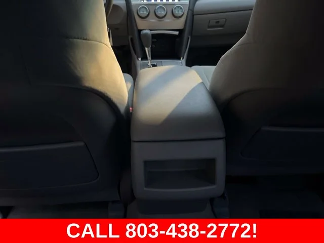 Used 2009 Silver Toyota  image 13