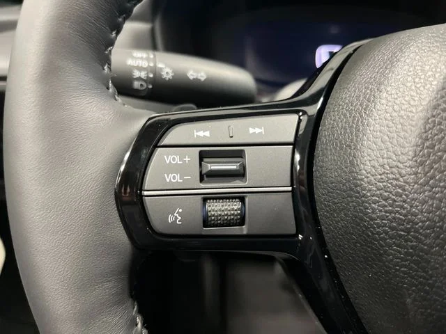 New 2026 Platinum White Pearl Honda Touring image 18