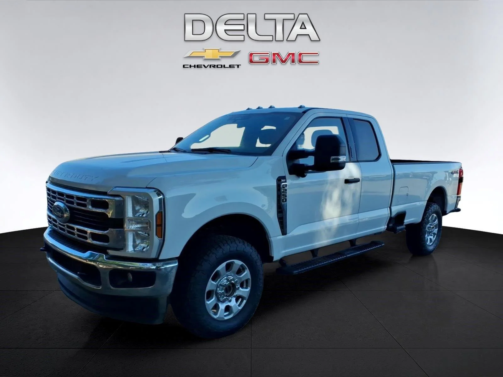 2024 Ford Super Duty F-250 XLT