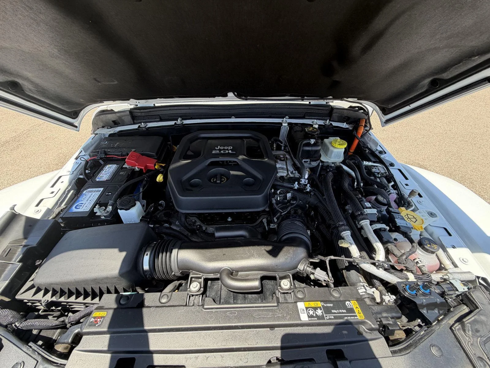 Used 2023 Bright White Jeep Rubicon image 23