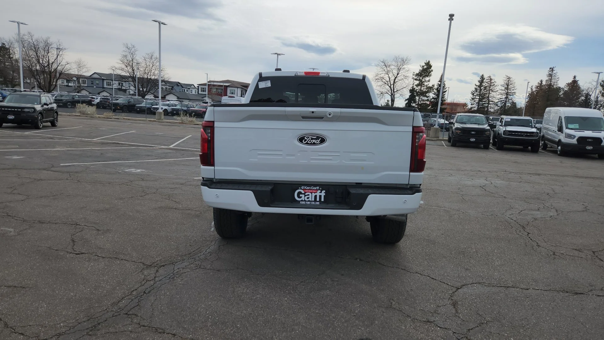 New 2026 Oxford White Ford XLT image 13