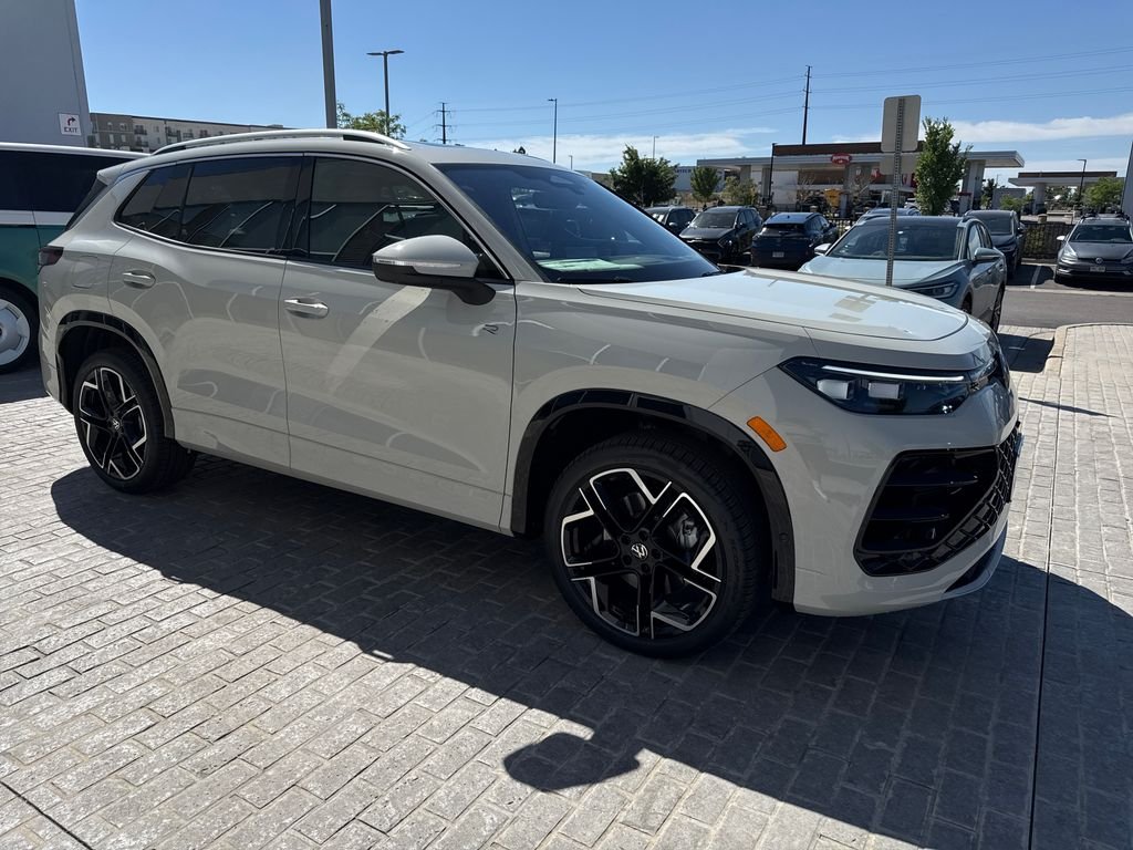 New 2026 Sandstone Volkswagen 2.0T SEL R-Line Turbo image 7