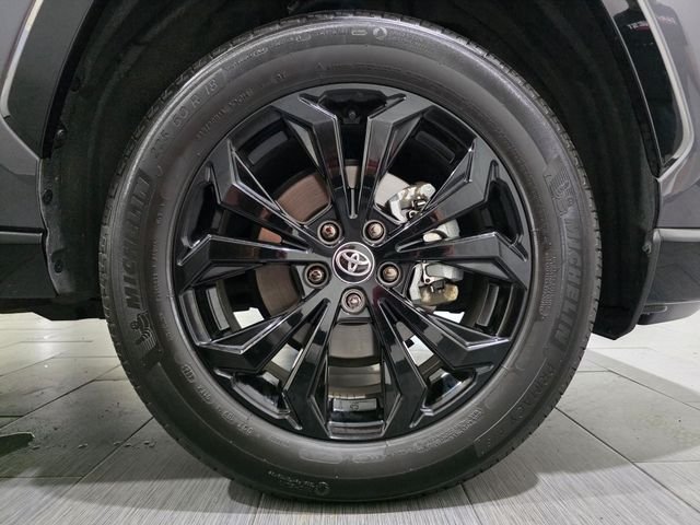 Used 2025 Gray Toyota XSE image 25