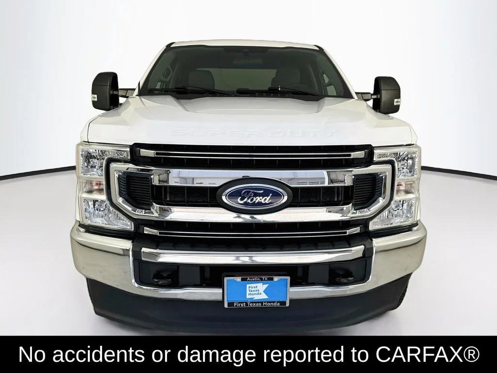 Used 2022 Oxford White Ford XLT image 2