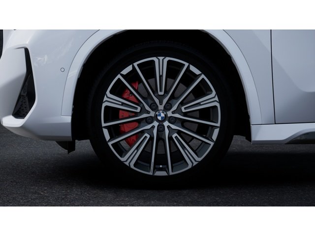 New 2026 Alpine White BMW xDrive28i image 7