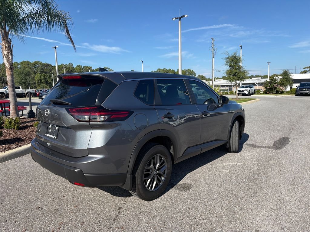 New 2026 Gray Nissan S image 7