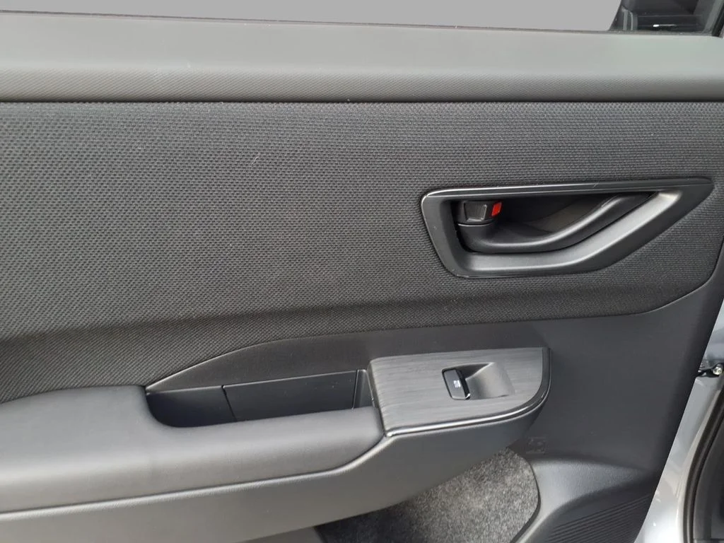 New 2026 ICE SILVER METALLIC Subaru Premium image 6