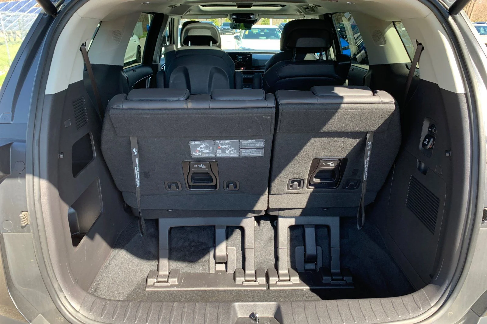 Used 2025  Kia SX Prestige image 19