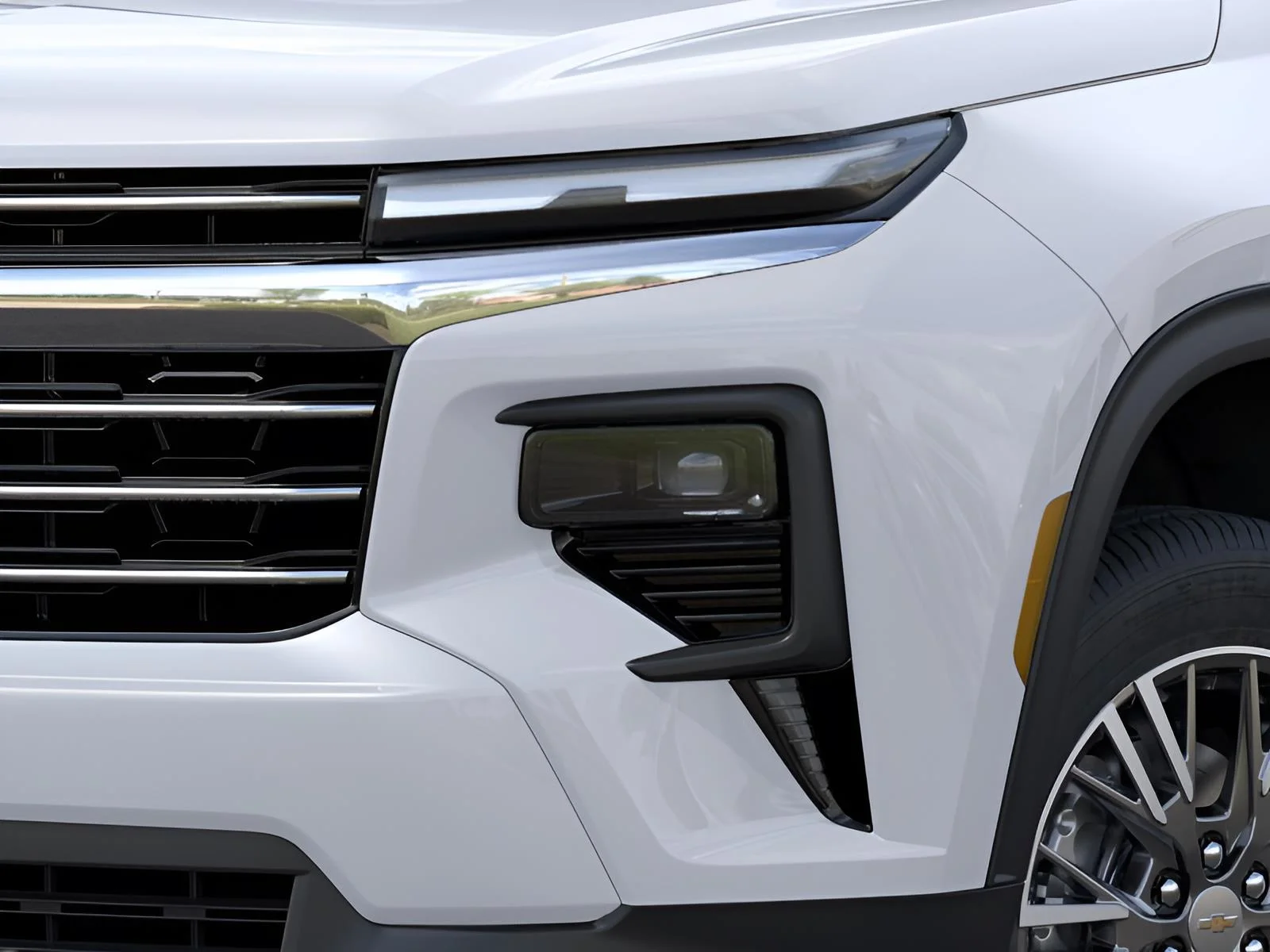 New 2026 Summit White Chevrolet LT image 10