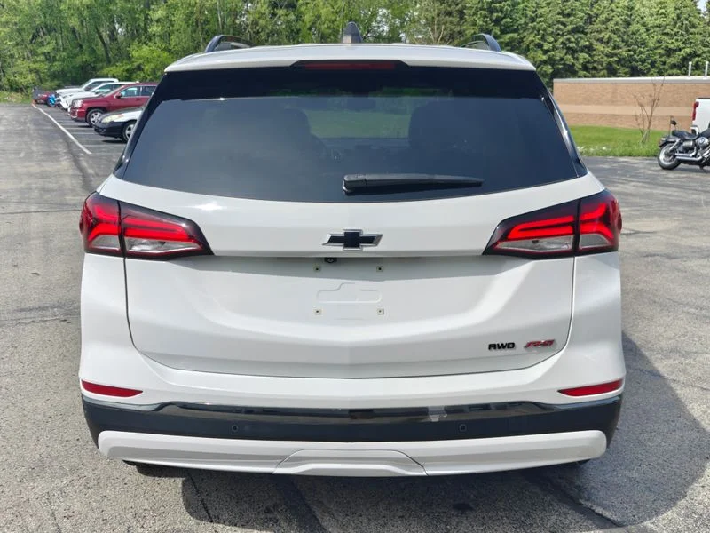 Used 2022 White Chevrolet RS image 8