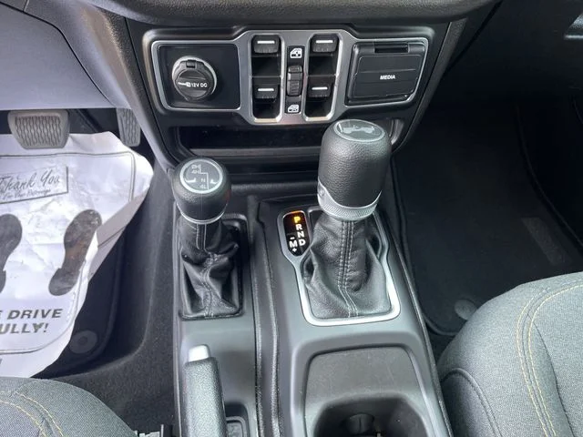 2025 Jeep Wrangler 4-Door Sport S - Photo 26