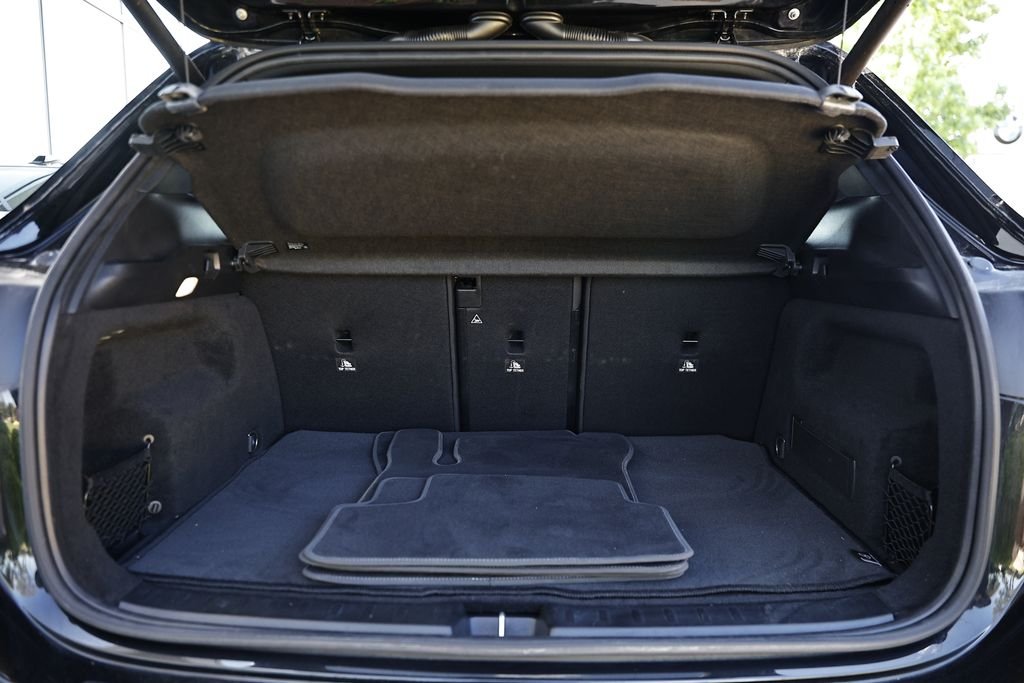 Used 2021 Cosmos Black Metallic Mercedes-Benz GLA 250 image 28