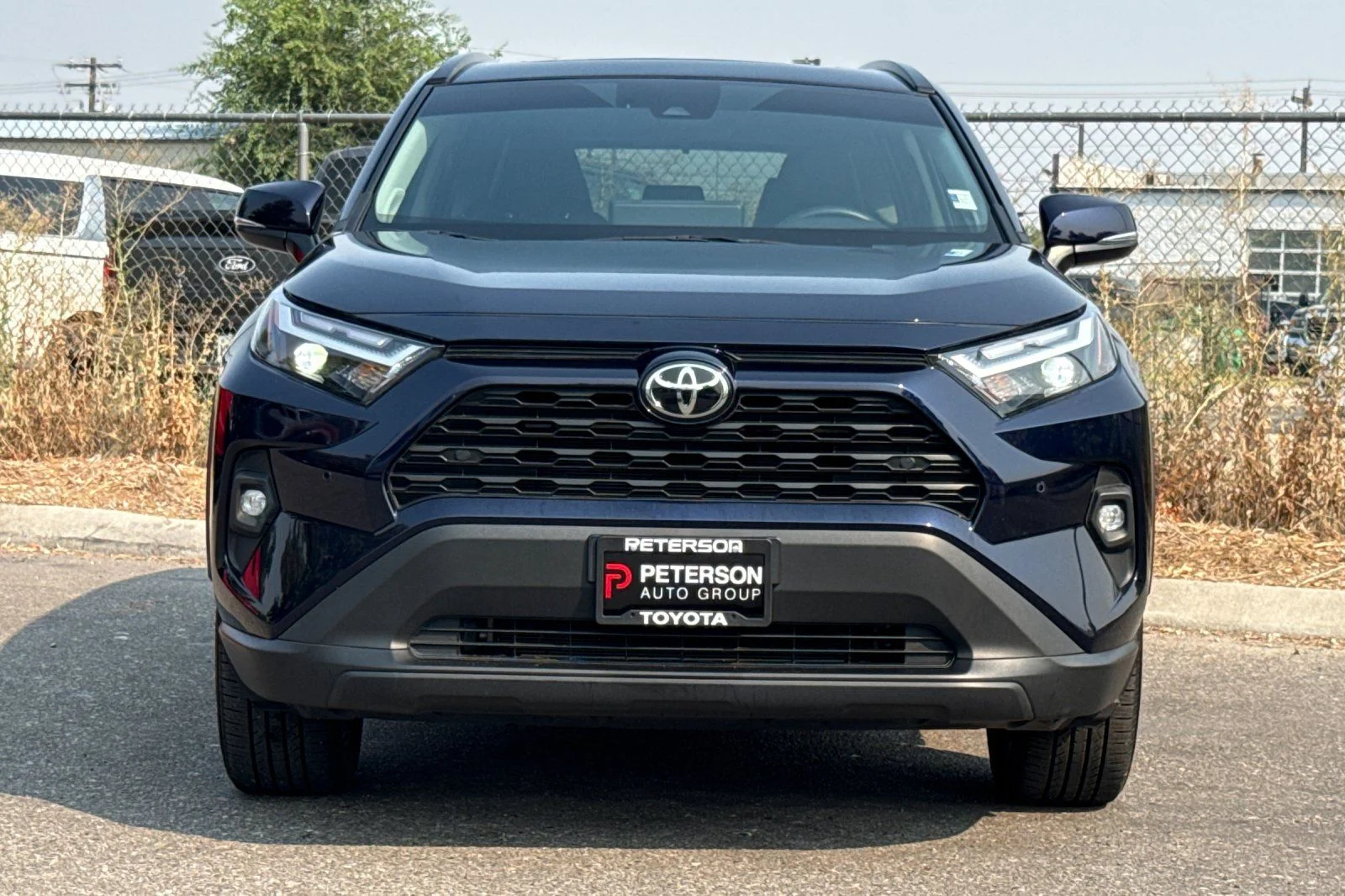 Used 2025  Toyota XLE Premium image 8