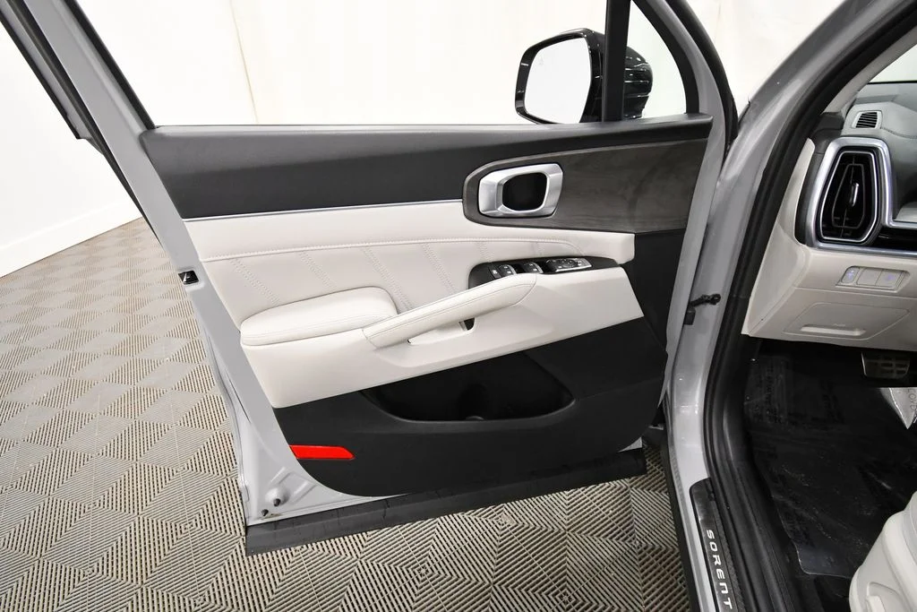 Certified Used 2025 Gray Kia X-Line SX image 13