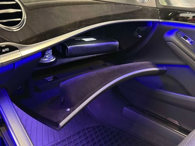 Used 2019 Black Mercedes-Benz S 560 image 34