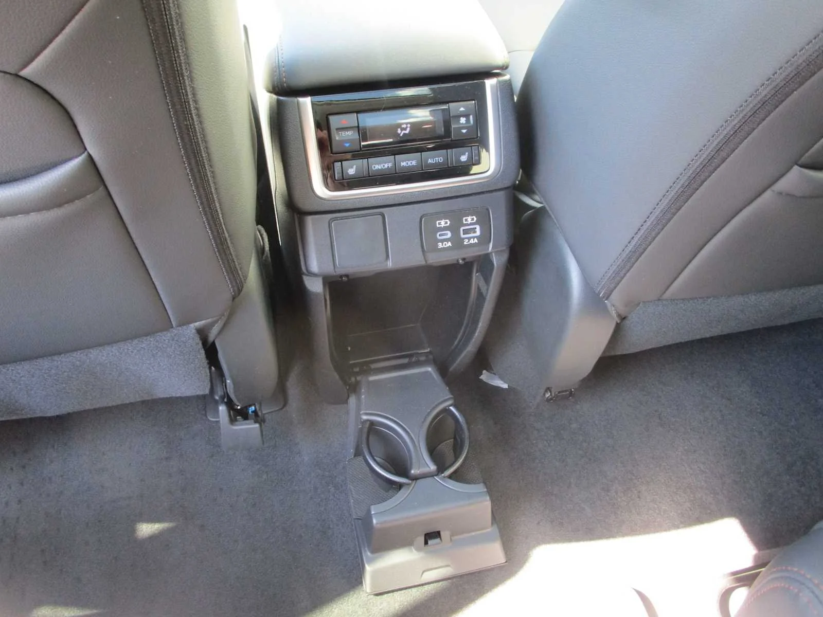 Used 2026 Autumn Green Metallic Subaru Limited Bronze Edition image 9