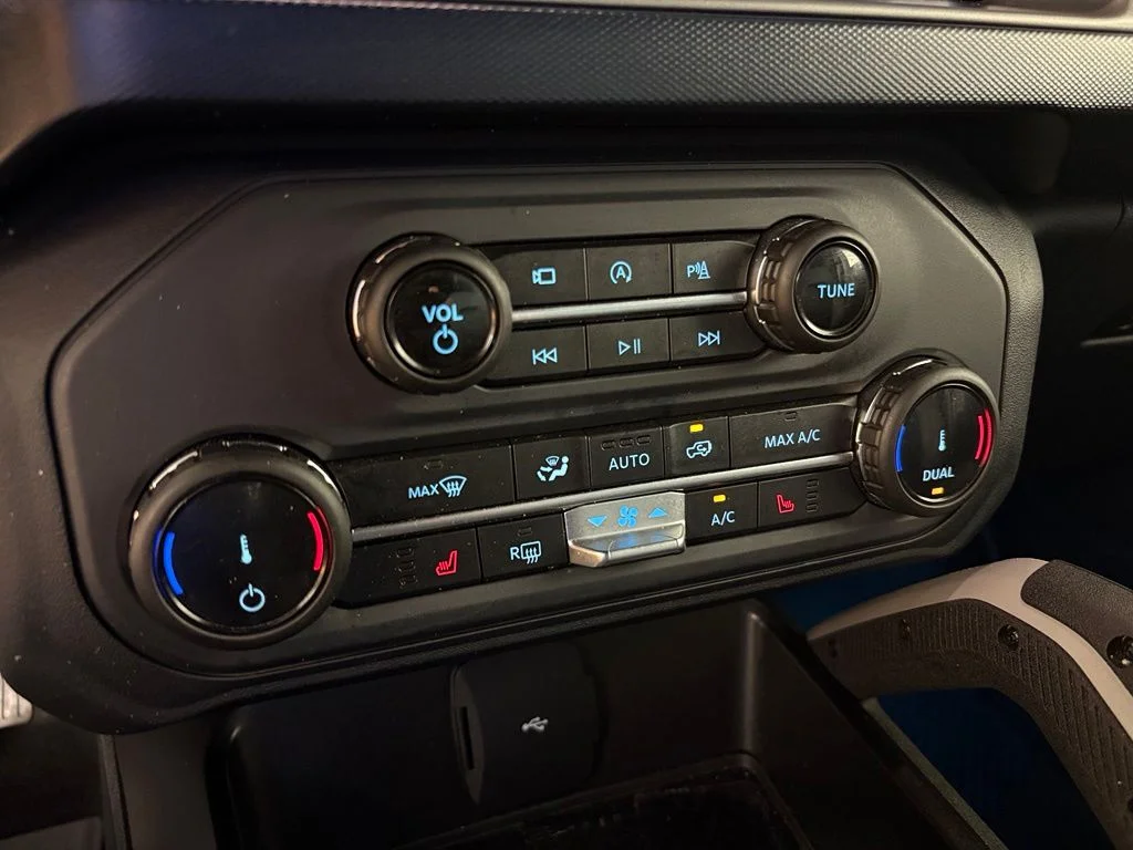 Used 2022 White Ford Outer Banks image 32