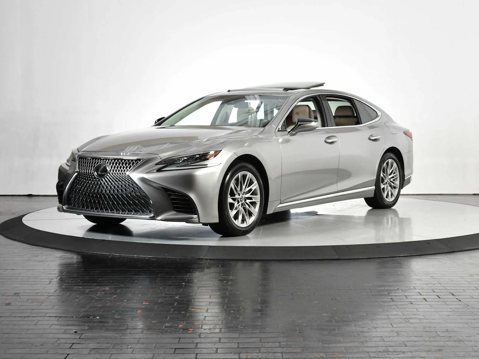 2019 Lexus LS 500 500 RWD's photo