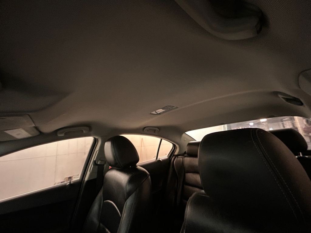 Used 2015 Silver Chevrolet 2LT image 25