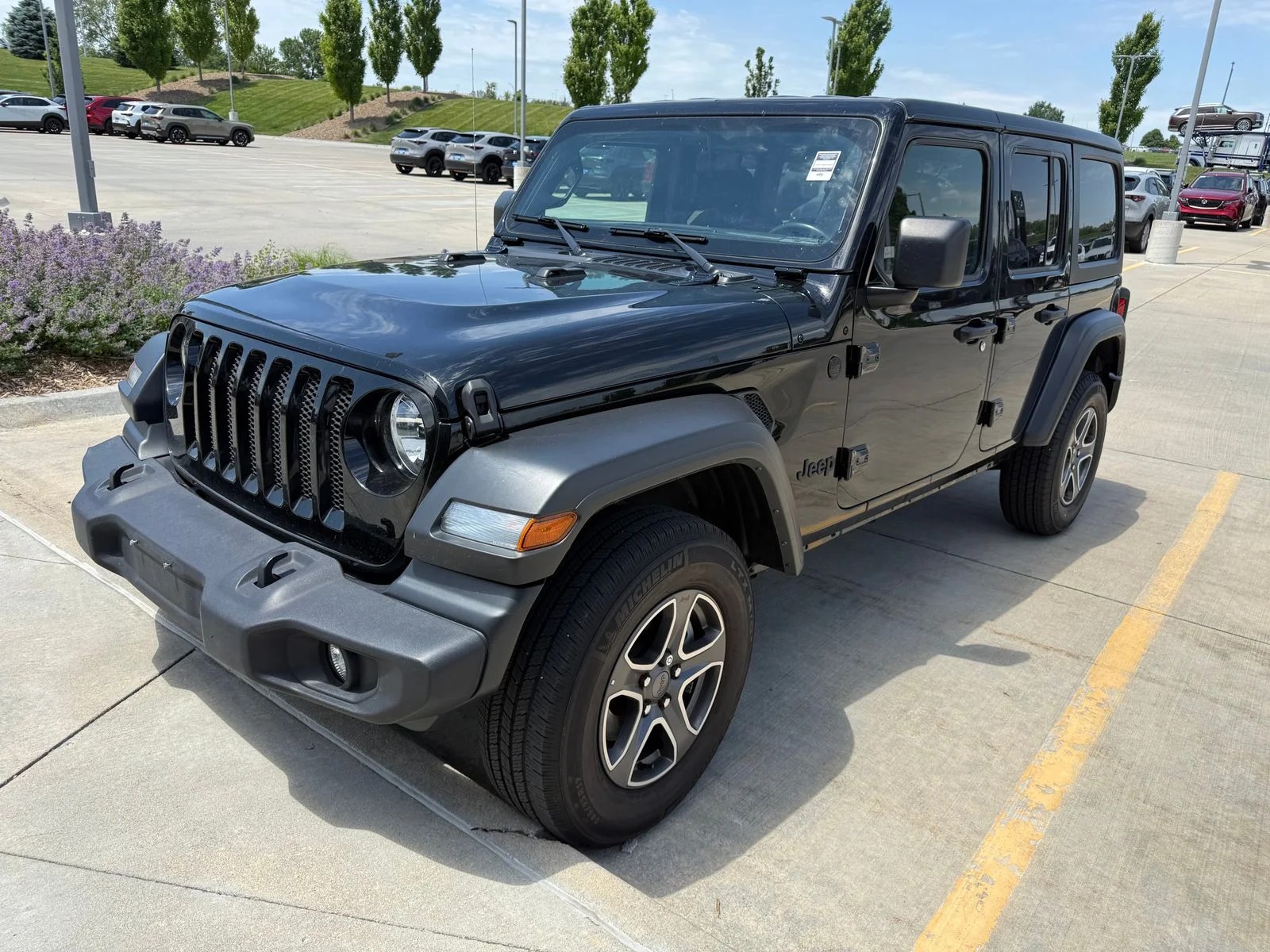 Used 2022 Black Jeep Unlimited Sport S image 1