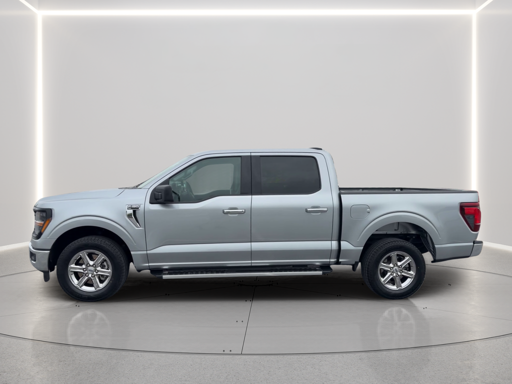 Used 2025 Silver Ford XLT image 8
