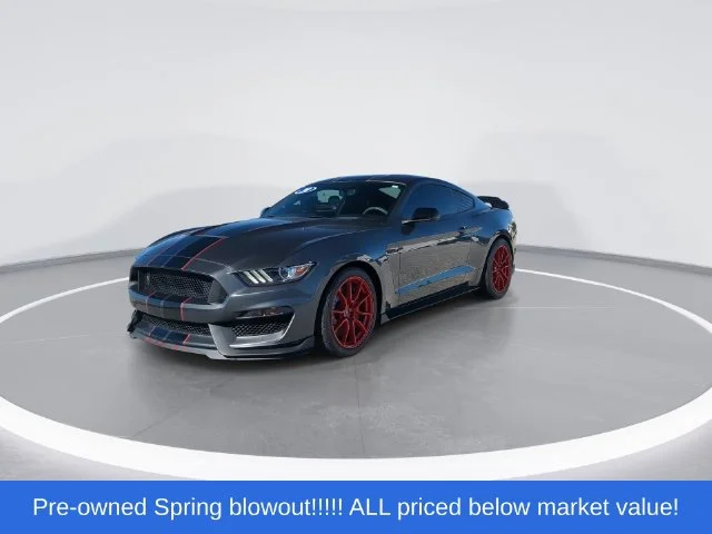 Used 2020 Gray Ford Shelby GT350 image 4