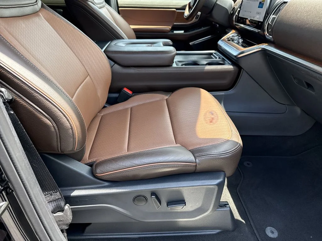 Used 2025 Black Ford King Ranch image 13