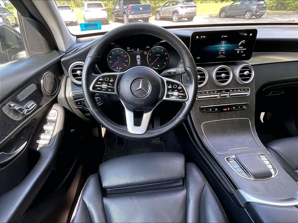 Used 2021 Gray Mercedes-Benz GLC 300 image 17