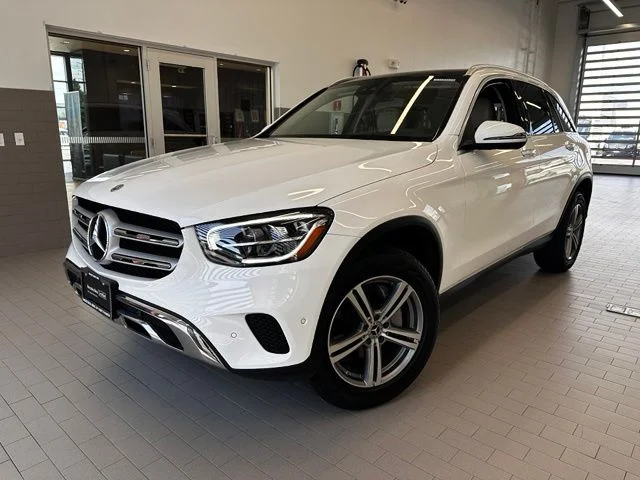 Certified Used 2022  Mercedes-Benz GLC 300 image 1
