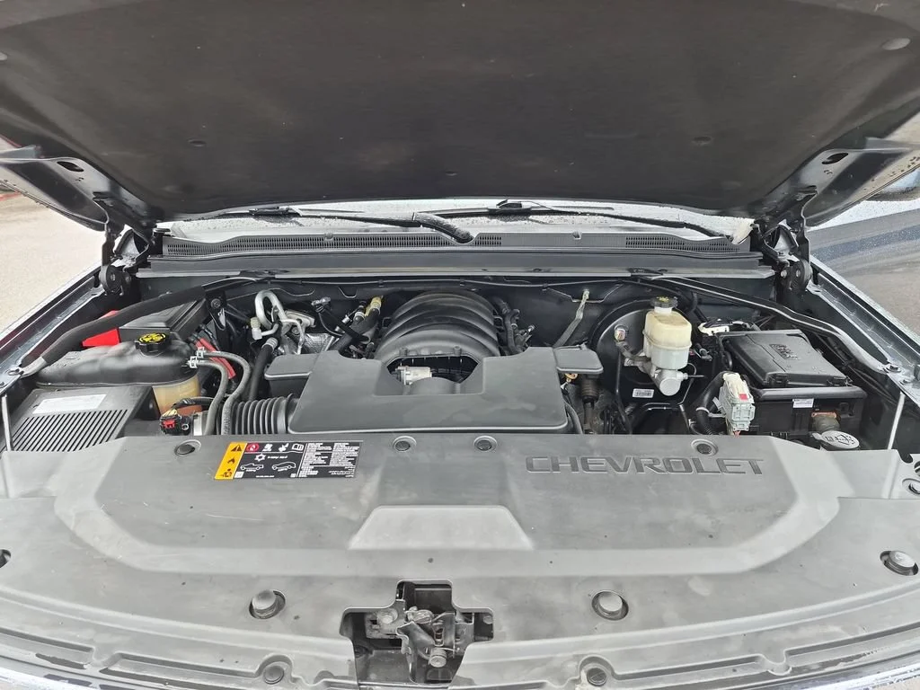 Used 2019 SHADOW GRAY METALLIC Chevrolet LT image 20