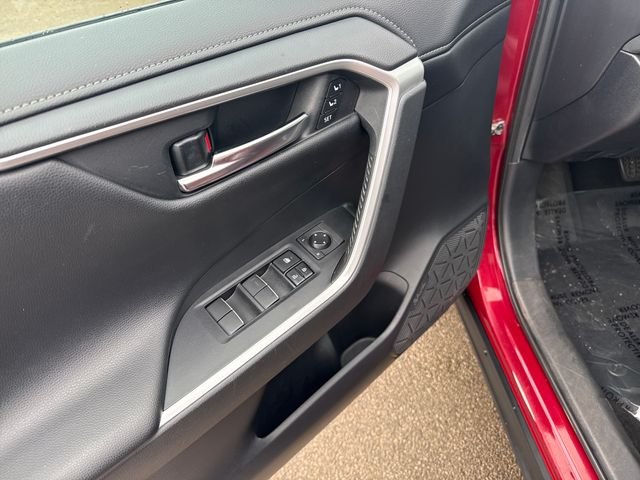 Used 2019 Red Toyota Limited image 11