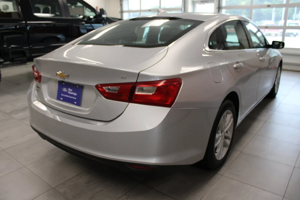 Certified Used 2018 Silver Ice Metallic Chevrolet LT image 5