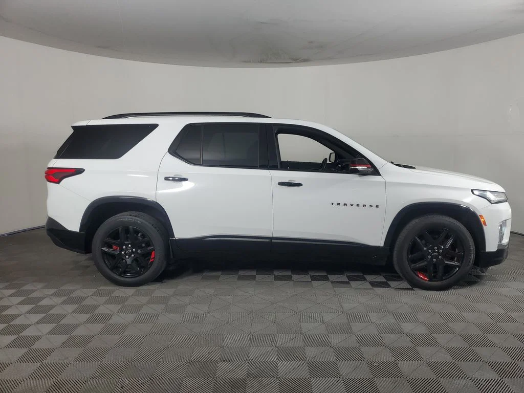 Used 2022 White Chevrolet Premier image 3