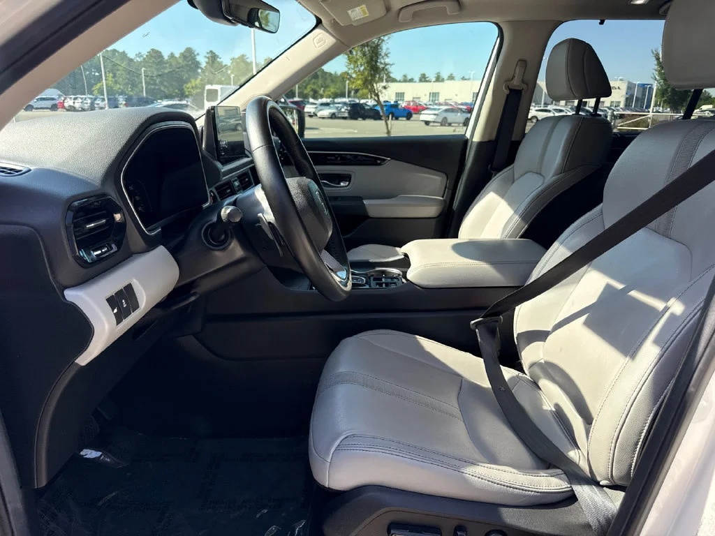 2025 Honda Pilot Touring - Photo 49