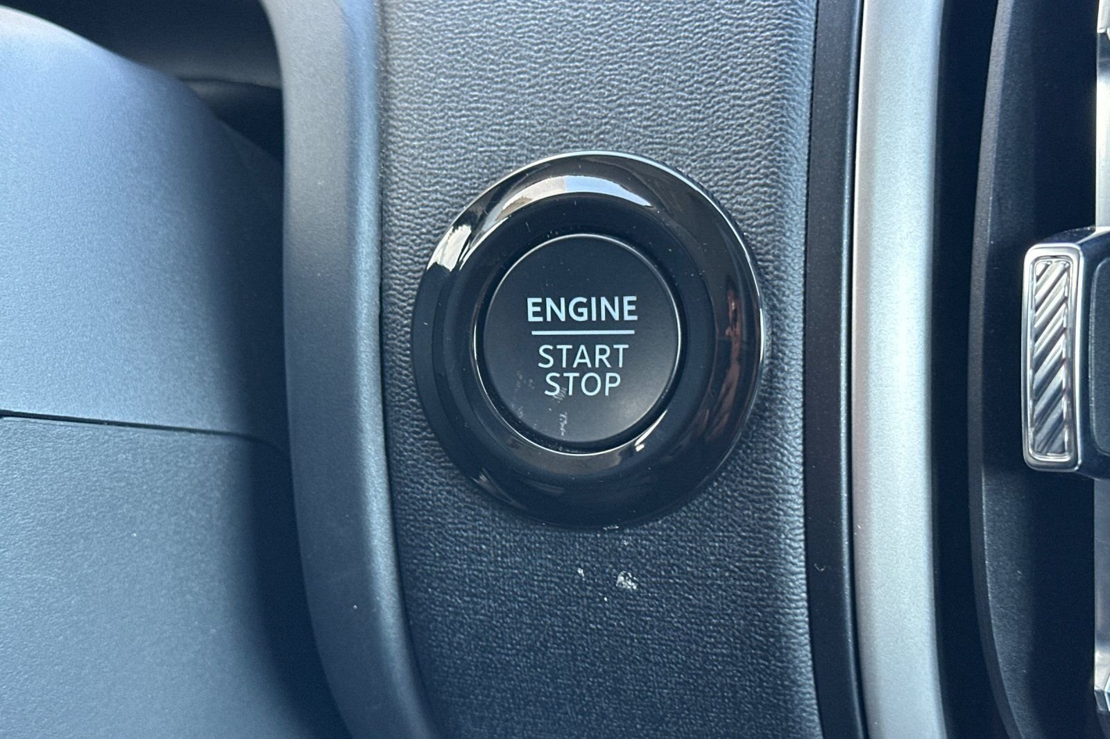 Used 2025 Gray Ford Active image 24
