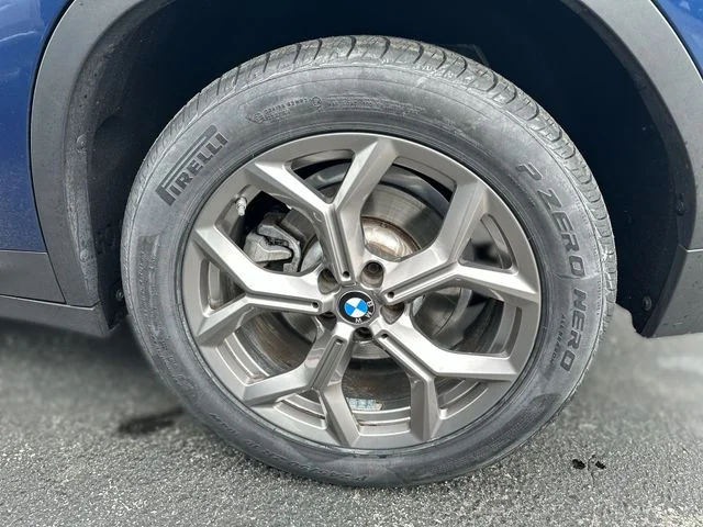 Used 2022 Blue BMW sDrive30i image 10