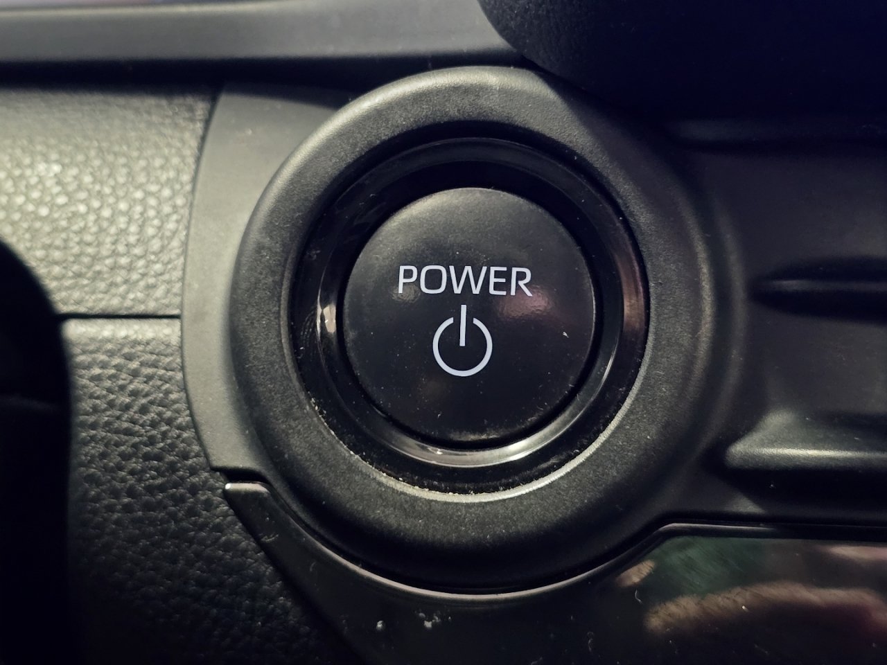 Used 2023 Red Toyota XLE image 31