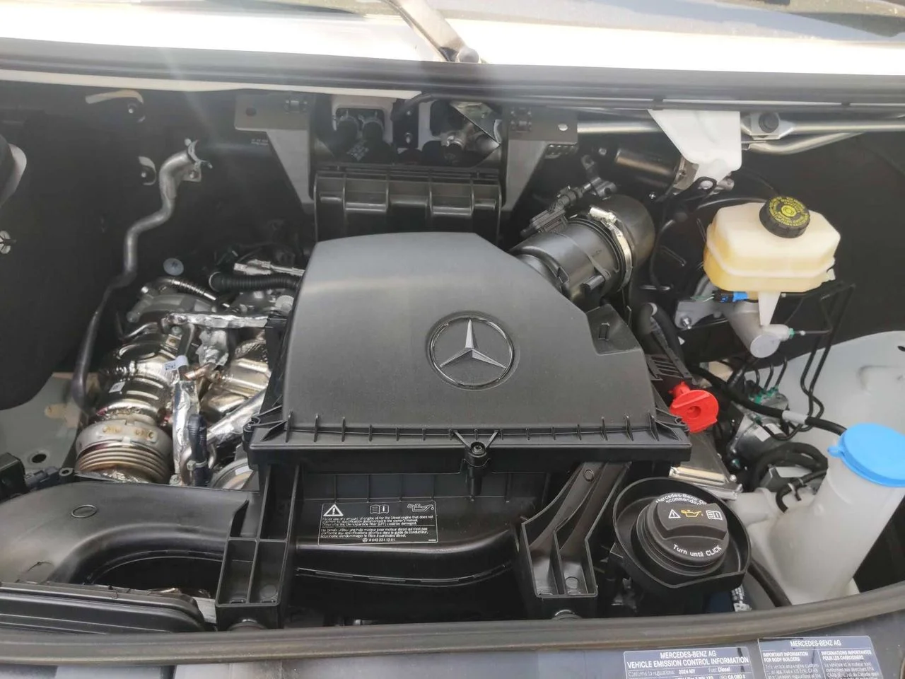 Used 2024 White Mercedes-Benz Cargo 170 WB Extended image 10