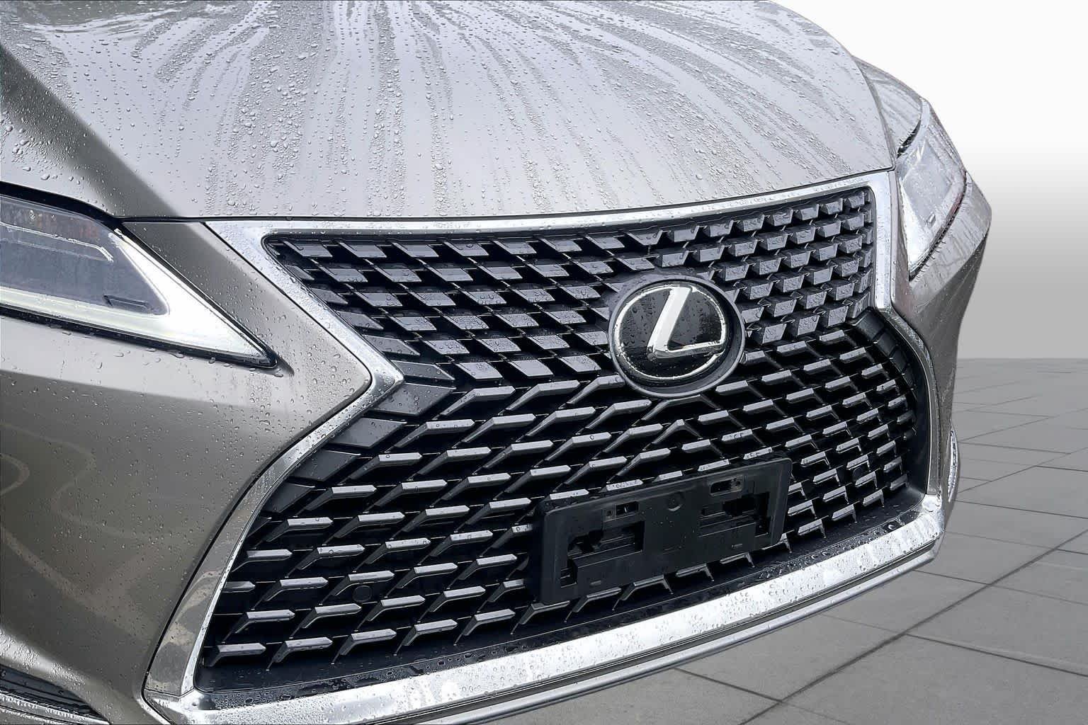 Used 2021 Atomic Silver Lexus  image 31