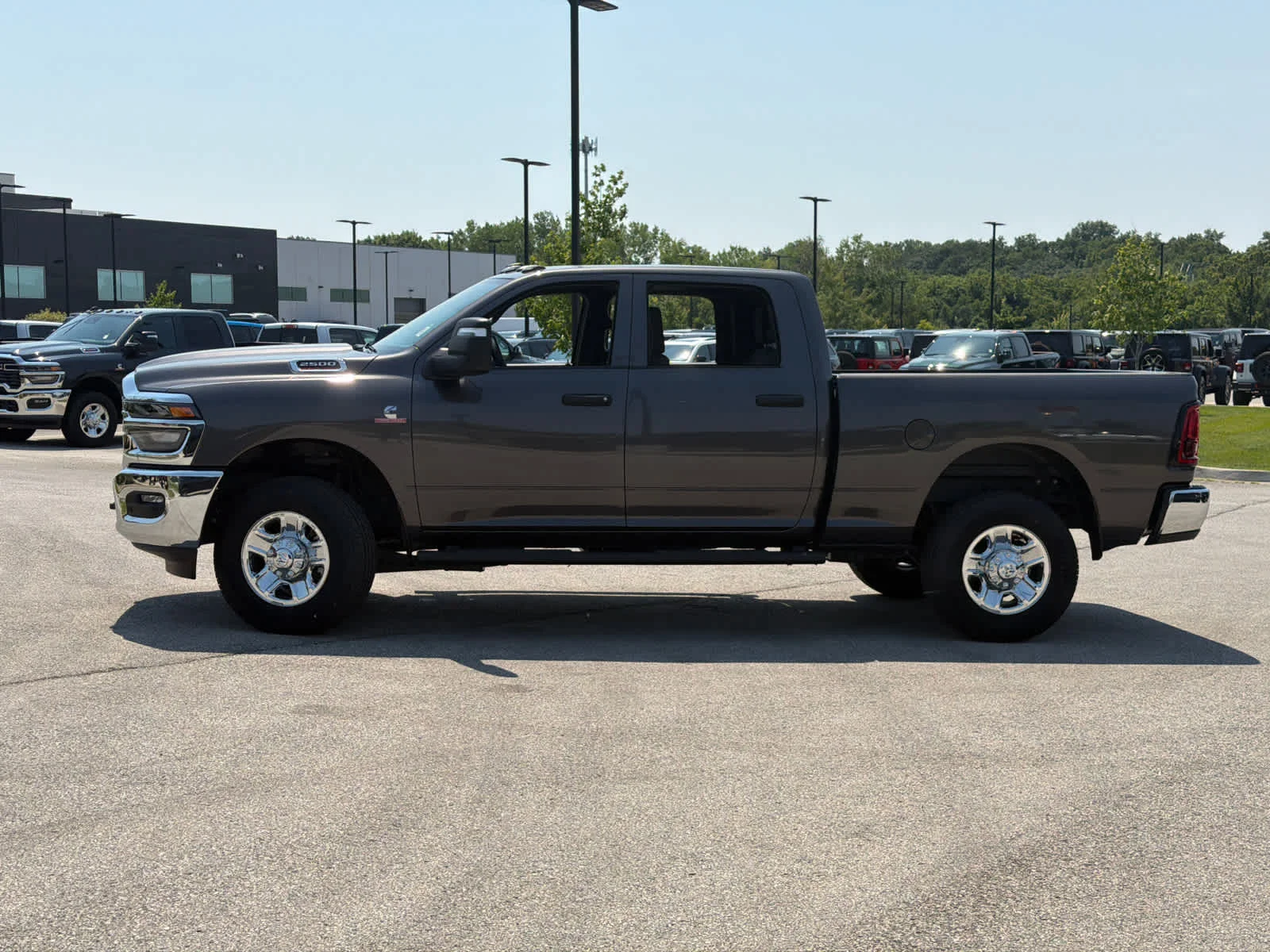New 2026 Granite Crystal Metallic Clearcoat Ram Tradesman image 5