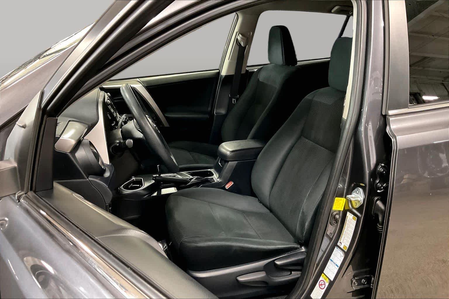 Used 2016 Magnetic Gray Metallic Toyota LE image 8