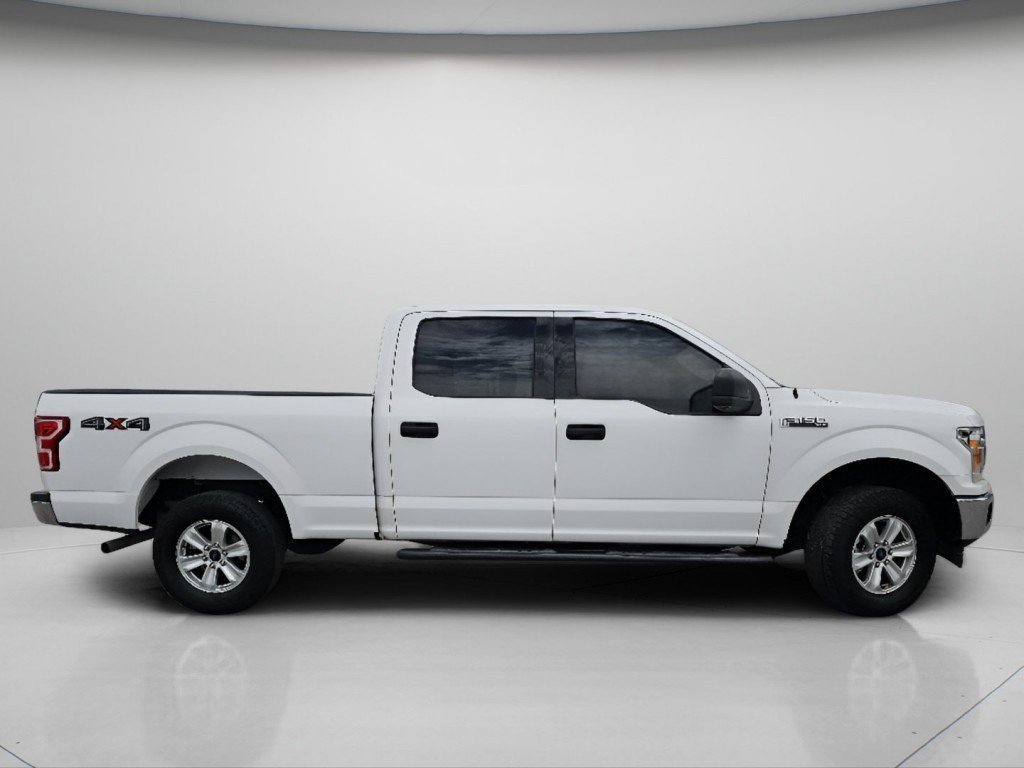 Certified Used 2018 Oxford White Ford XLT image 23