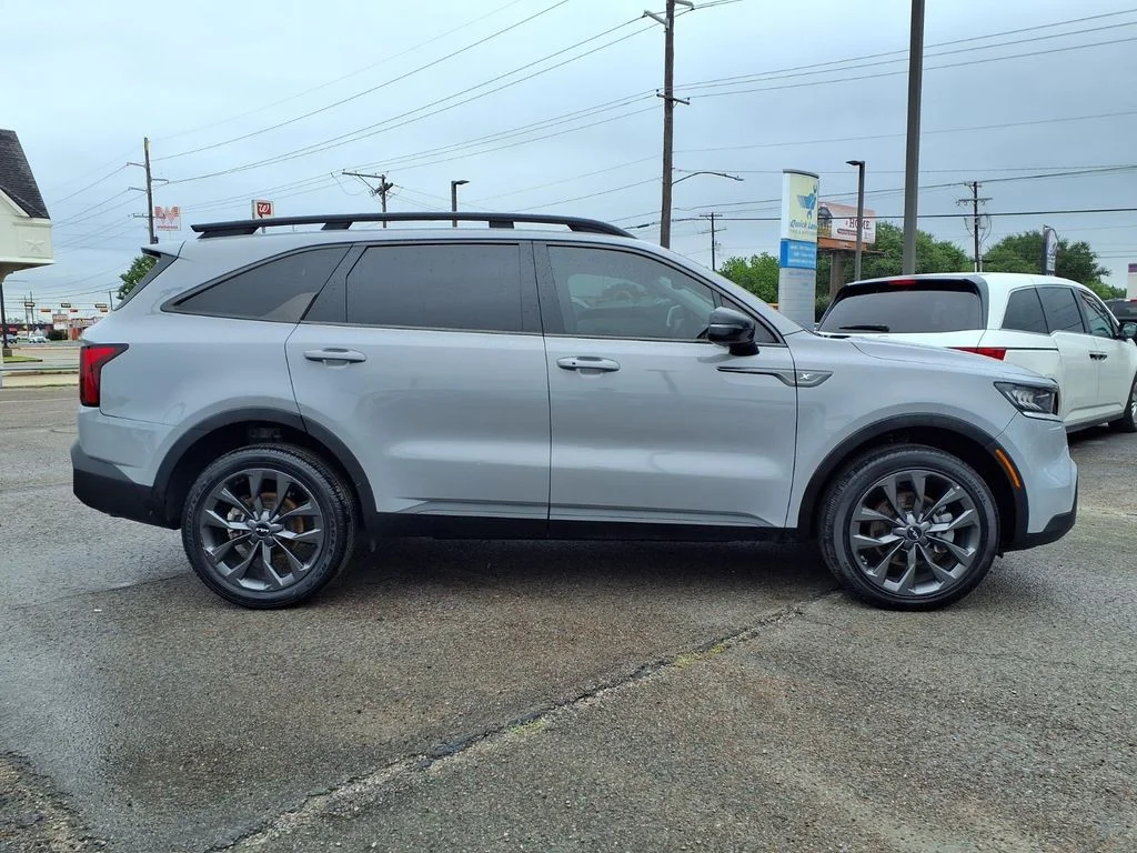 Used 2023 Gray Kia X-Line EX image 19