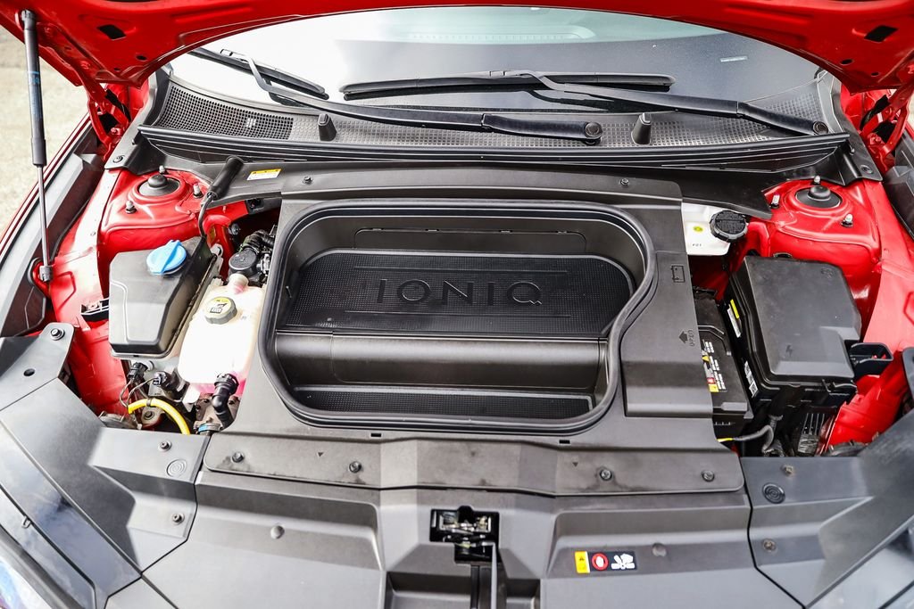 2024 Hyundai IONIQ 6 SE - Photo 26