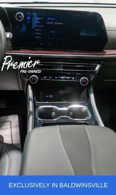 Used 2025 Red Chevrolet Z71 image 14