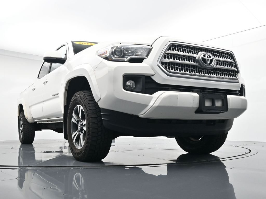 Used 2016 White Toyota TRD Sport image 32