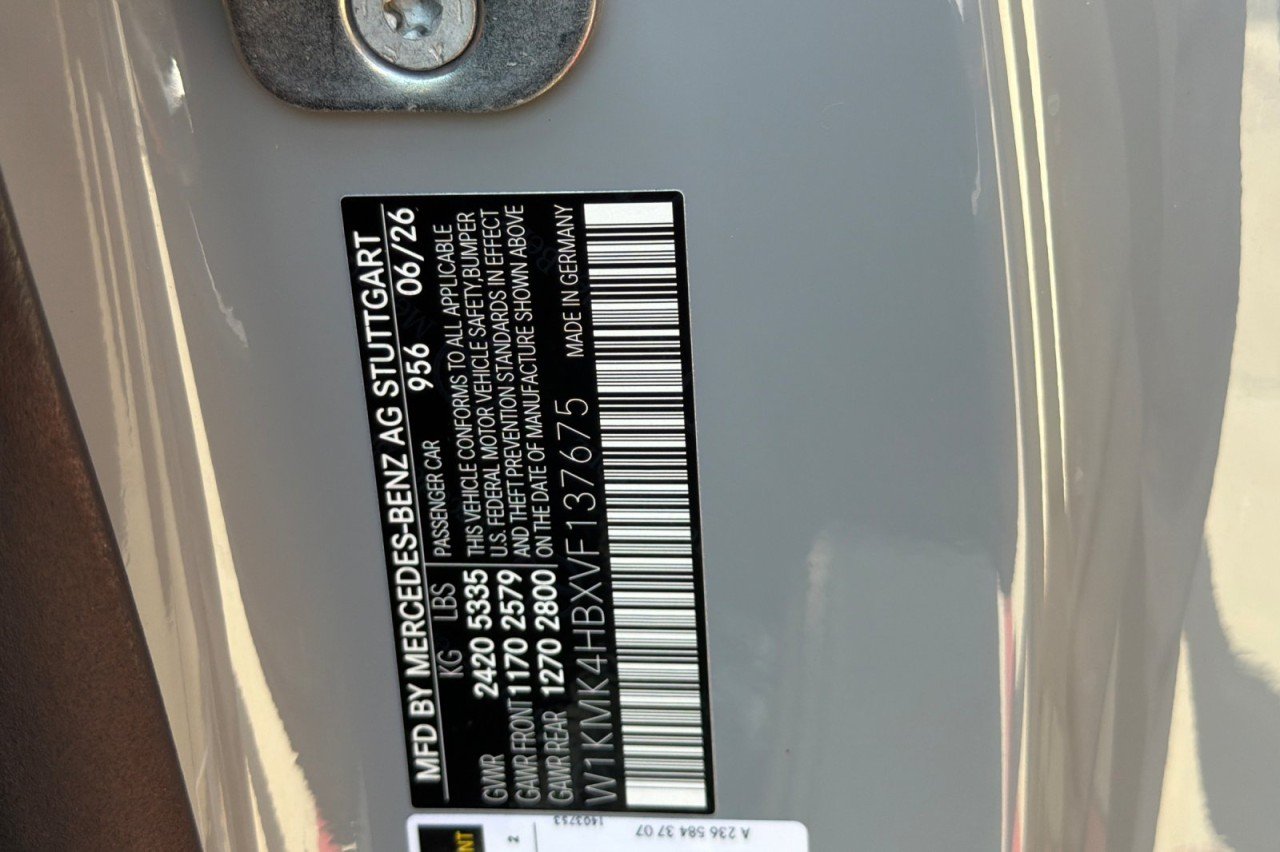 New 2027 MANUFAKTUR Alpine Grey Mercedes-Benz CLE 300 4MATIC® Cabriolet image 29