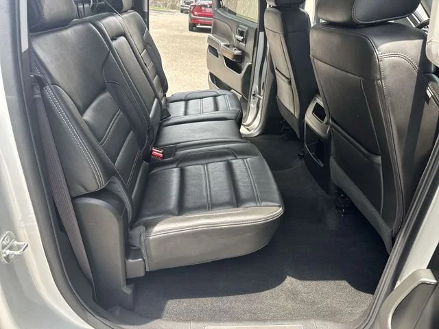 Used 2017 Silver GMC Denali image 11