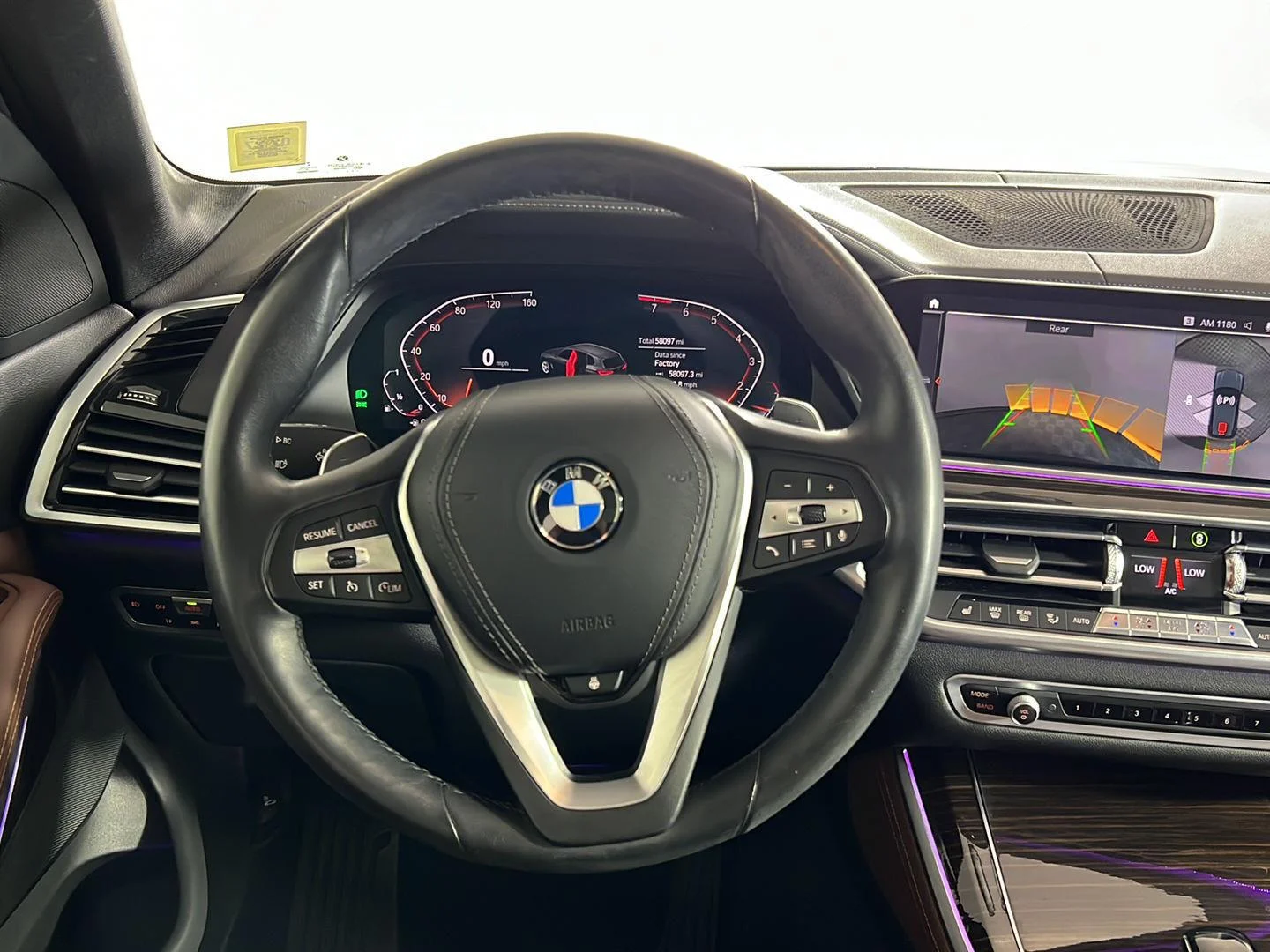 Used 2020 Jet Black BMW xDrive40i image 17
