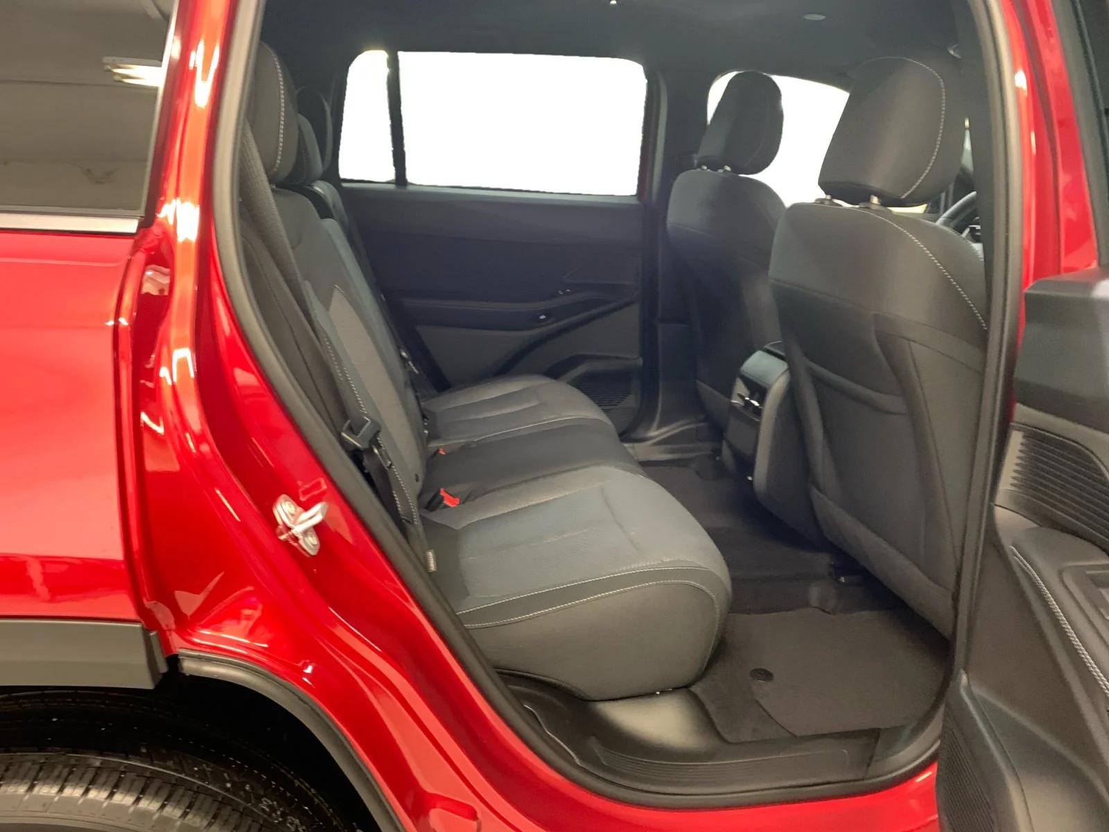 New 2026 Red Hot Pearl Jeep Laredo image 18